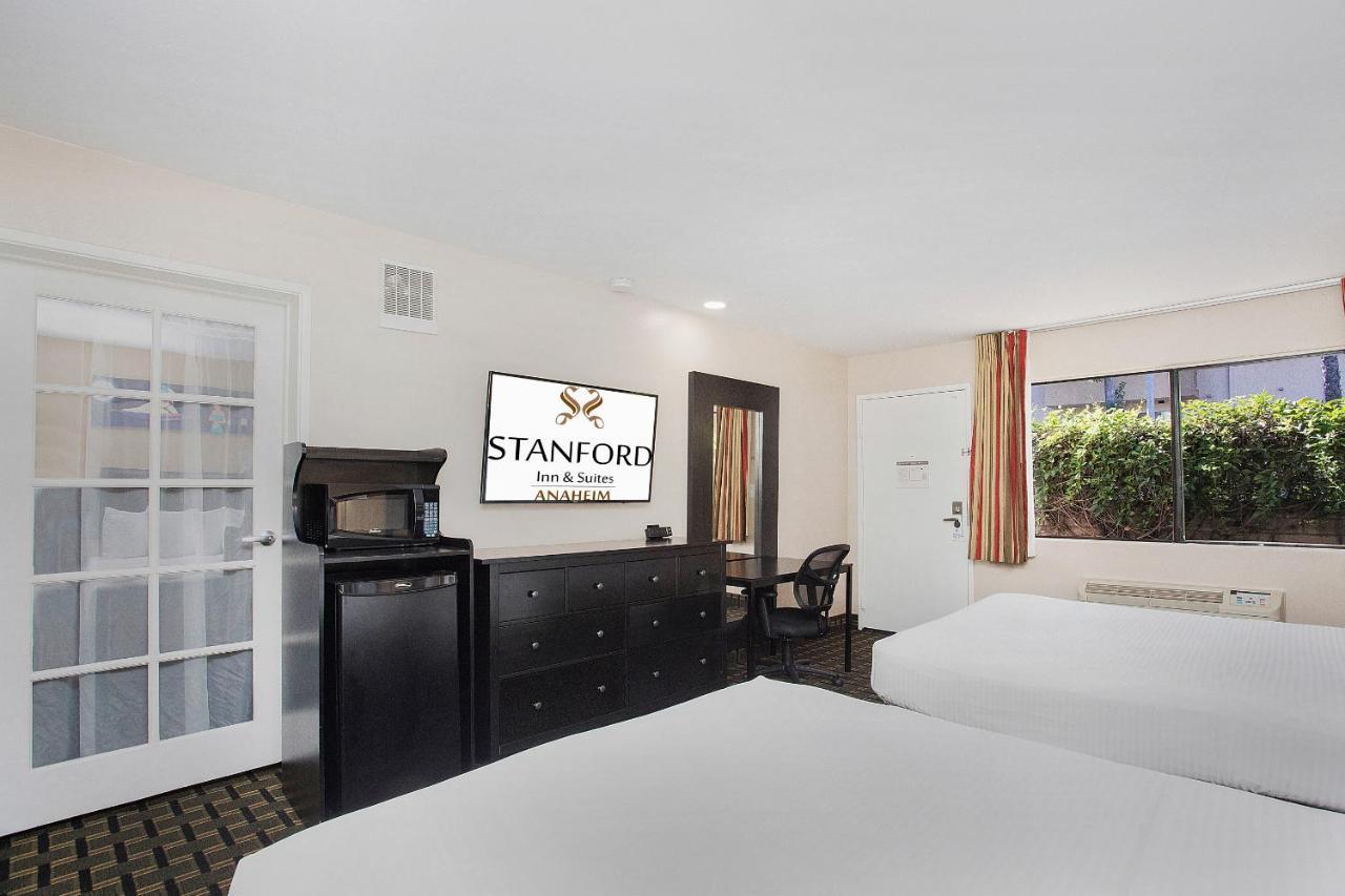 Stanford Inn & Suites Anaheim Dış mekan fotoğraf