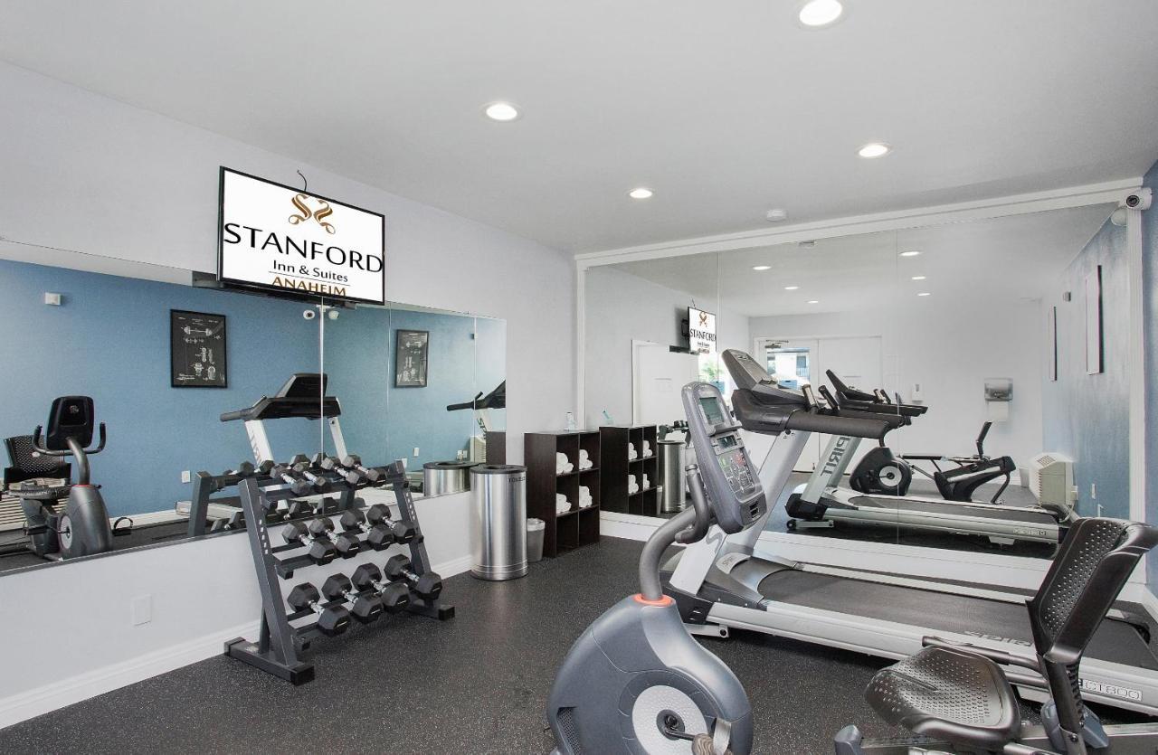 Stanford Inn & Suites Anaheim Dış mekan fotoğraf