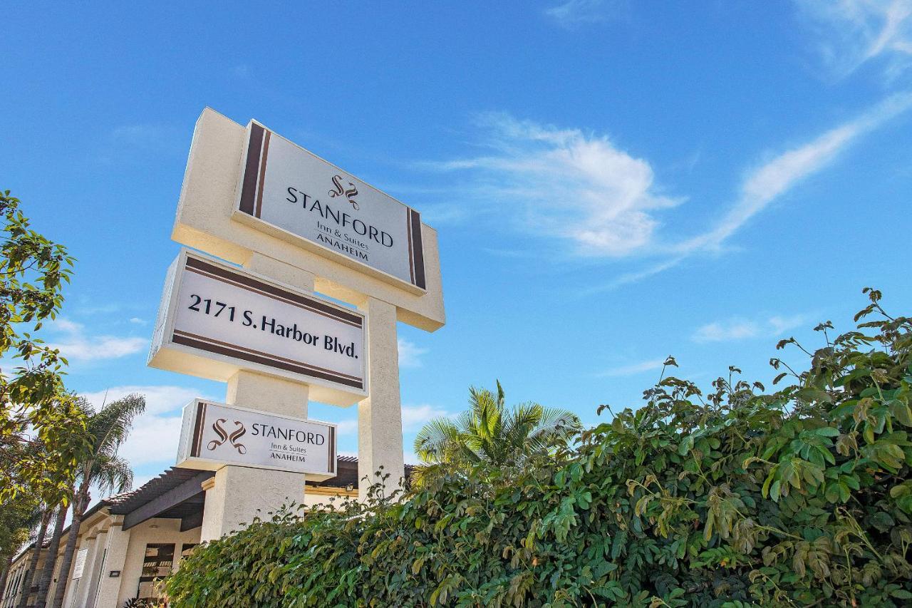 Stanford Inn & Suites Anaheim Dış mekan fotoğraf