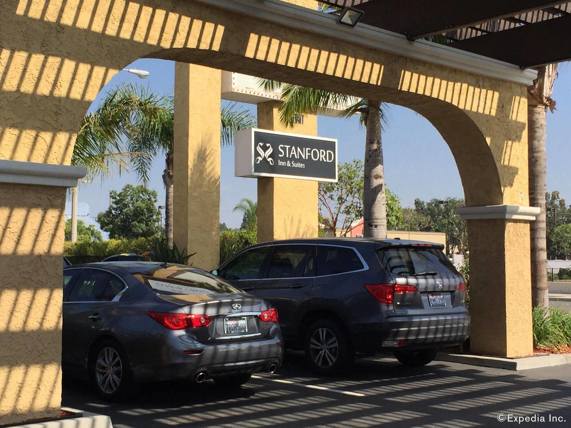 Stanford Inn & Suites Anaheim Dış mekan fotoğraf