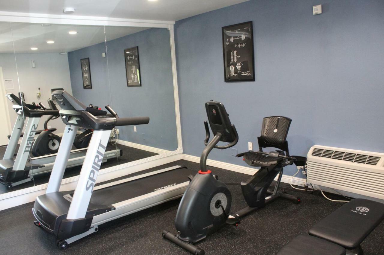 Stanford Inn & Suites Anaheim Dış mekan fotoğraf